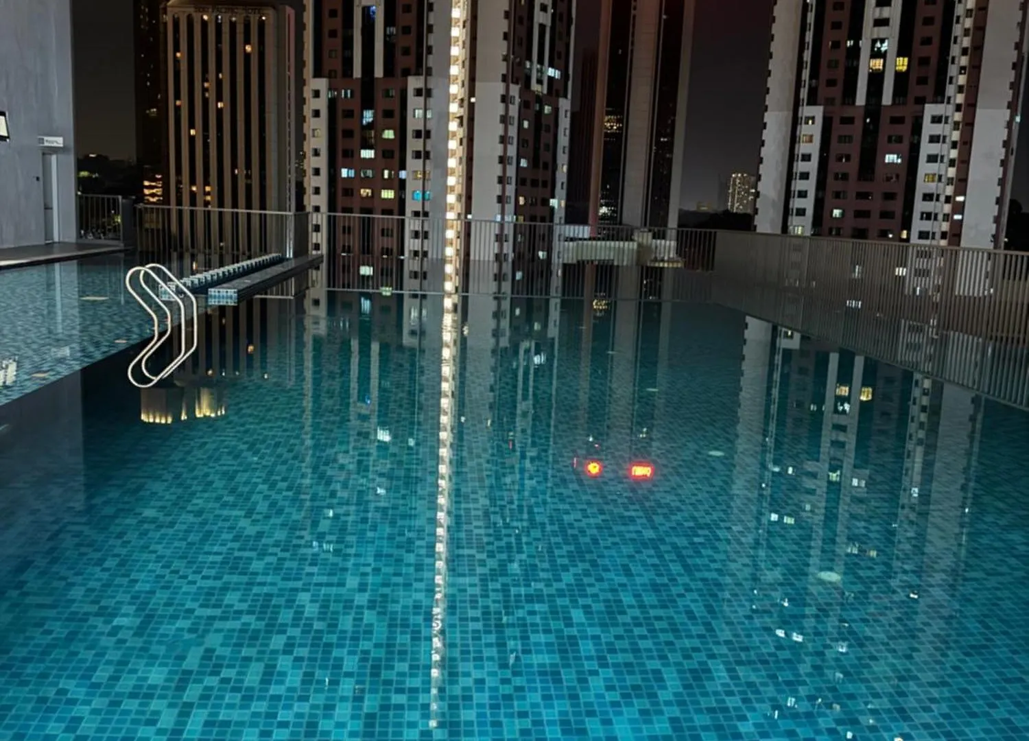 Chamber Suites Klcc By Moonlight Kuala Lumpur Malaysia